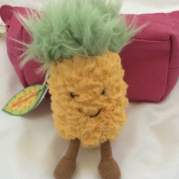 Amuseables by JellyCat Accessories - Amusseables by JellyCat Pineapple Key Ring